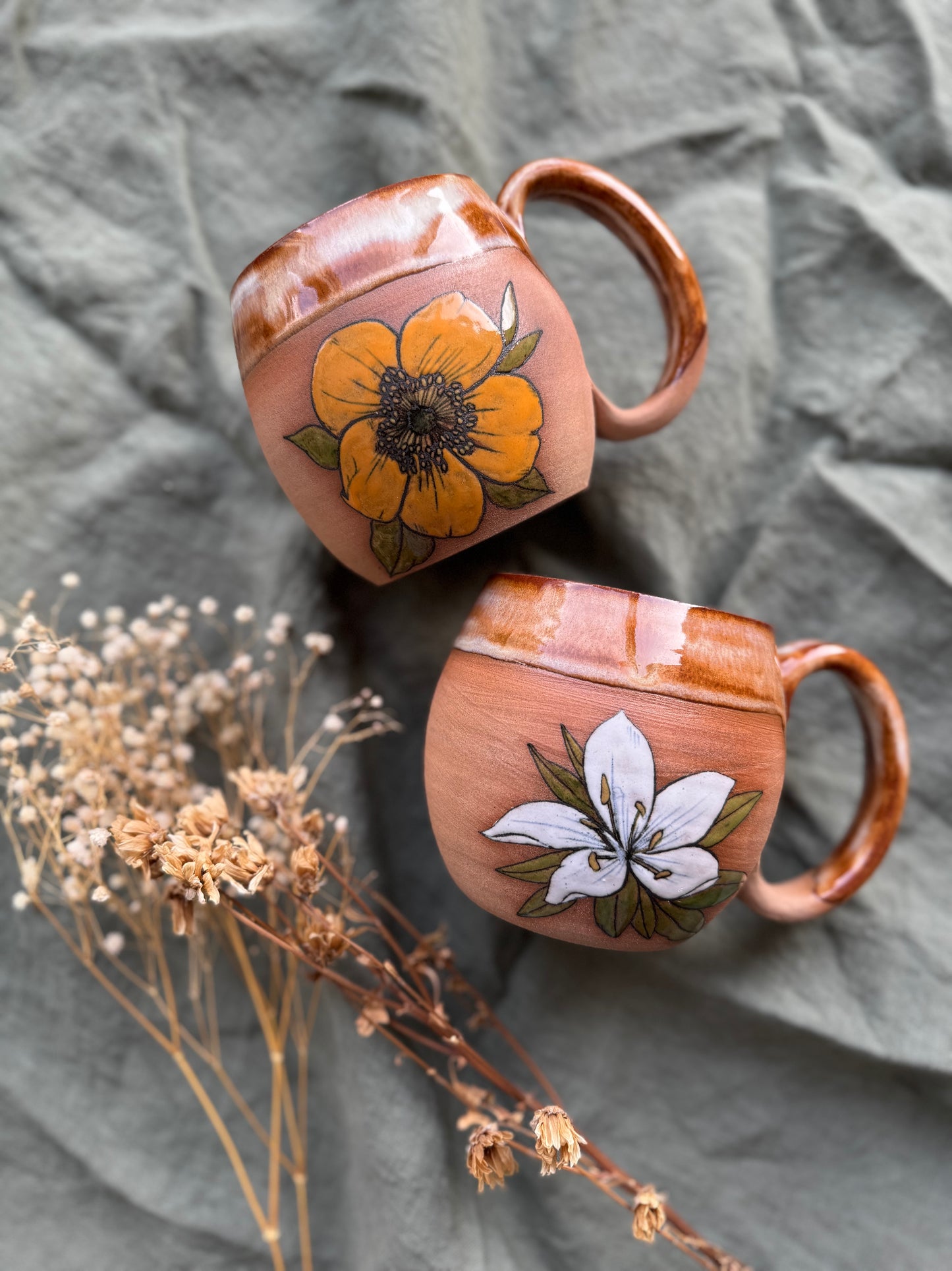 White Lily mug