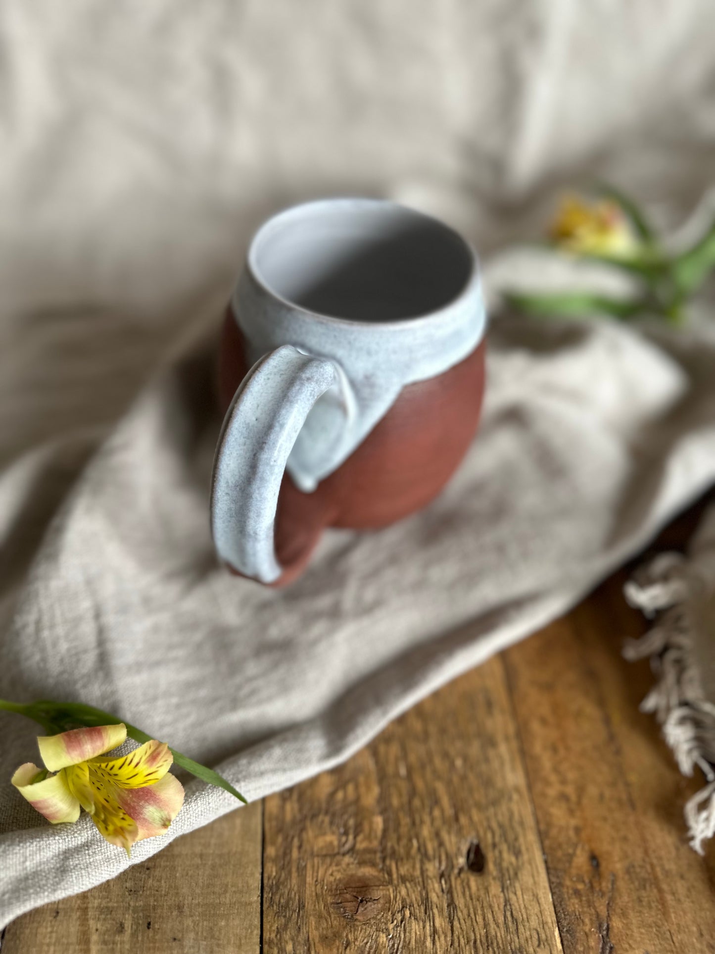 Arnica Flower Mugs